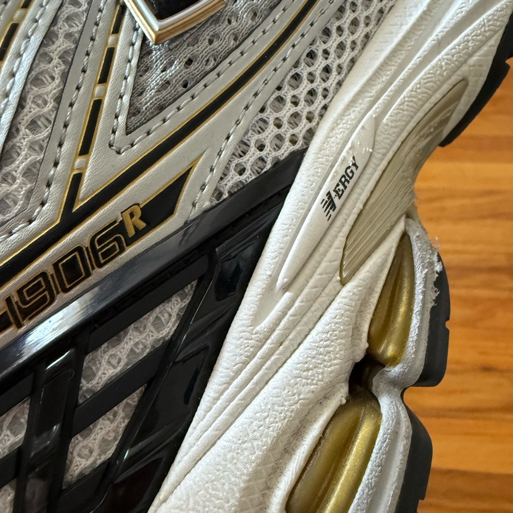 New Balance 1906R - Picture 9 of 10